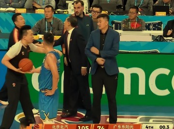开云-周琦13+8！赵睿3中1仅得5分一言难尽，广东宏远3分险胜北京首钢队